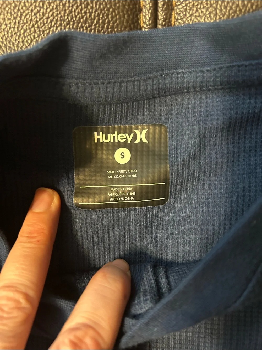 NWOT.‎ Hurley Thermal Shirt. Boys S.